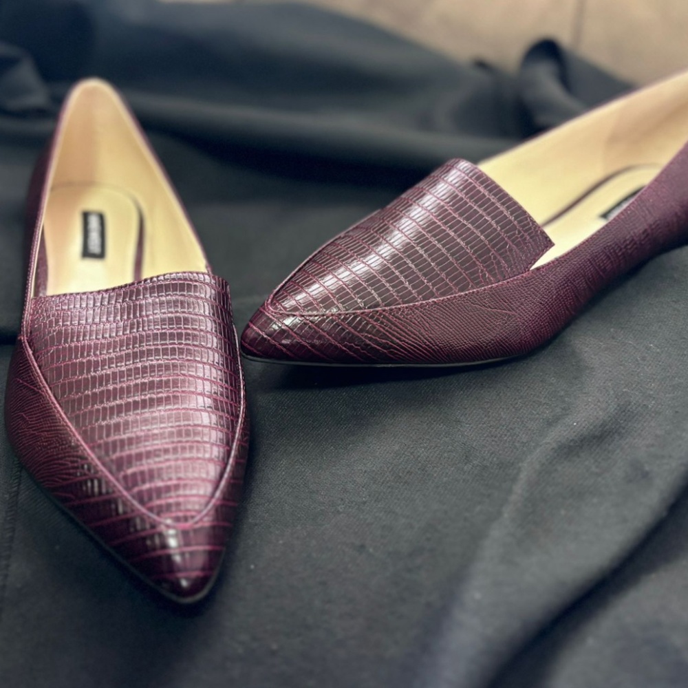 Pointy flats NineWest